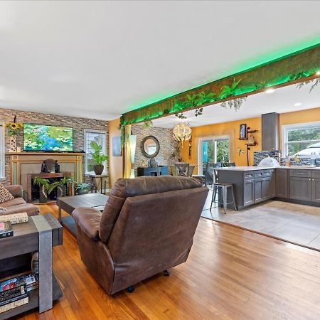 Charming 3 Bedroom House In A Quiet Neighborhood Columbus Exterior photo